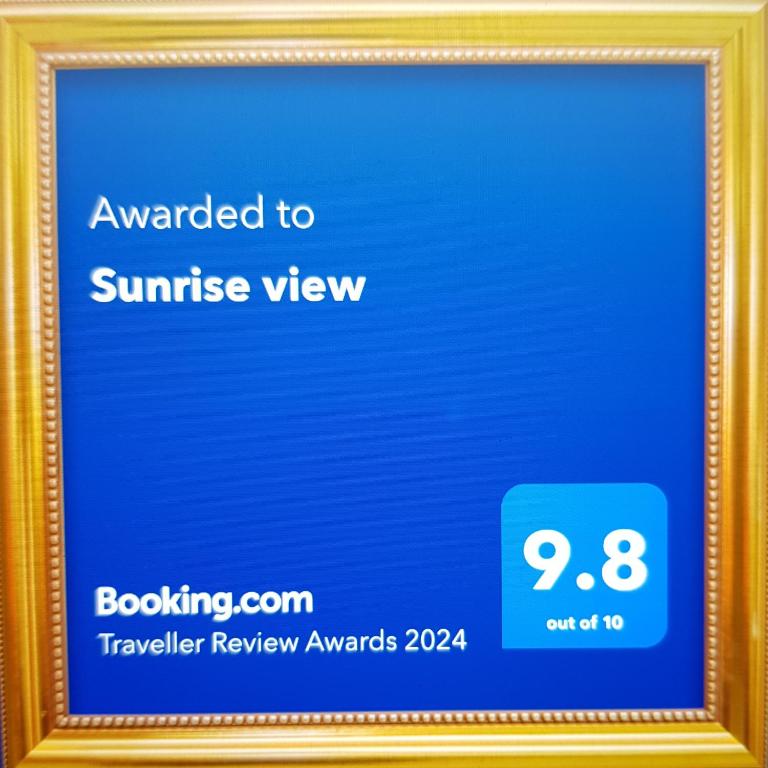 Certifikát, hodnocení, plakát nebo jiný dokument vystavený v ubytování Sunrise view