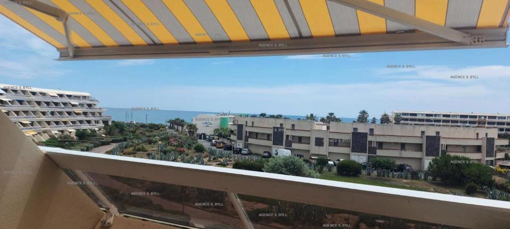 Nespecifikovaný výhled na moře nebo výhled na moře při pohledu z apartmánu