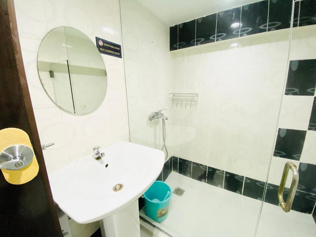 Cebu City Huge Lofts by P&J - Two-Bedroom Apartment