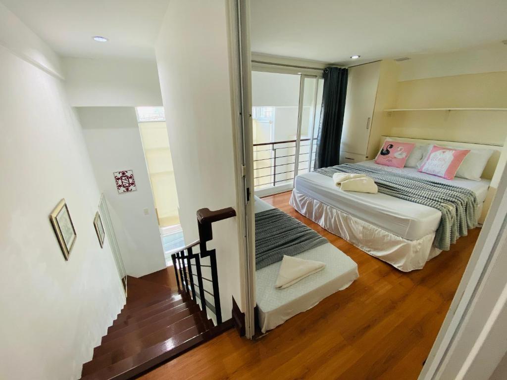 Cebu City Huge Lofts by P&J - Two-Bedroom Apartment