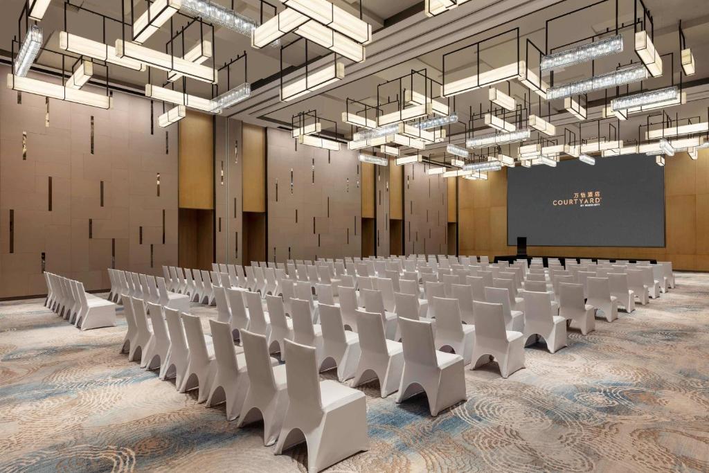 Konferenční prostory v ubytování Courtyard by Marriott Shenzhen Bay