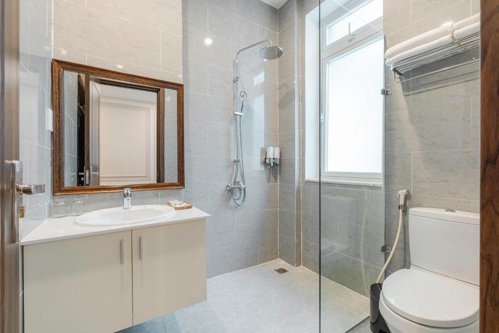 PINE VIEW Hotel Dalat - 11