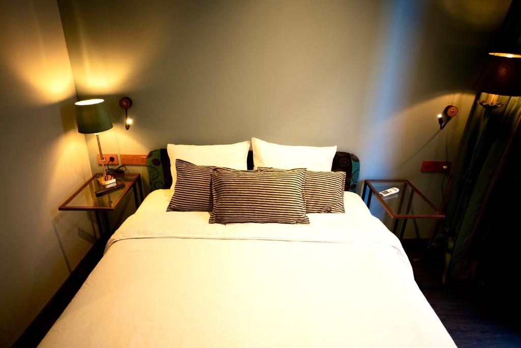 Cama o camas de una habitación en Hotel Lincoln Lounge
