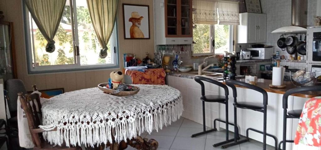 Kuchyň nebo kuchyňský kout v ubytování Meri Lodge Huahine « ROOM OF MARTA »