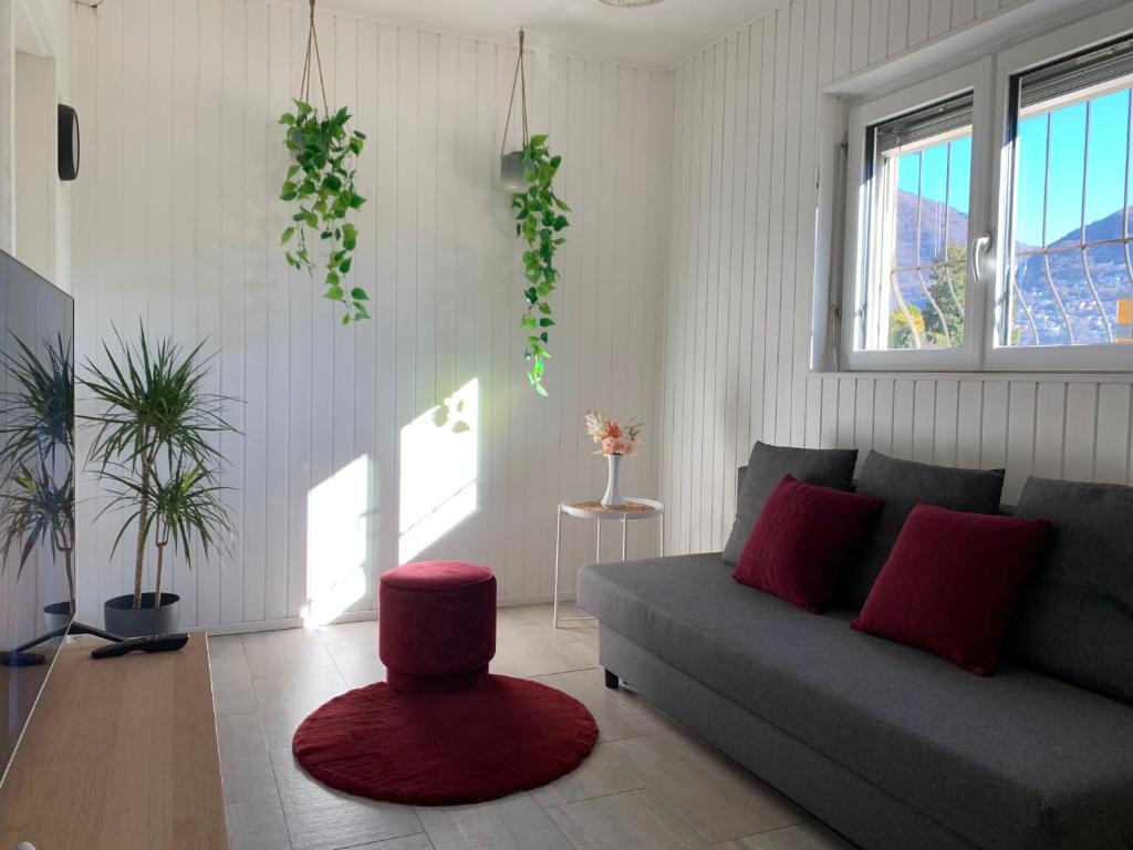 Gotthard House - Resim 1