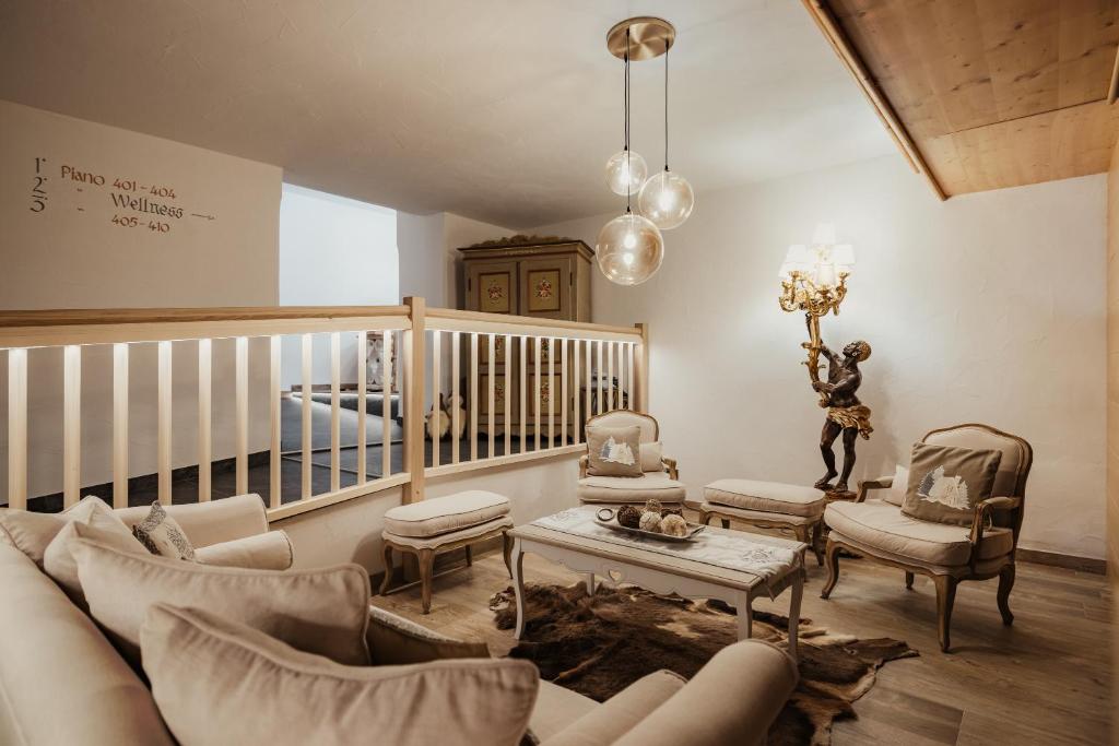 Posezení v ubytování Hotel Monte Cherz
