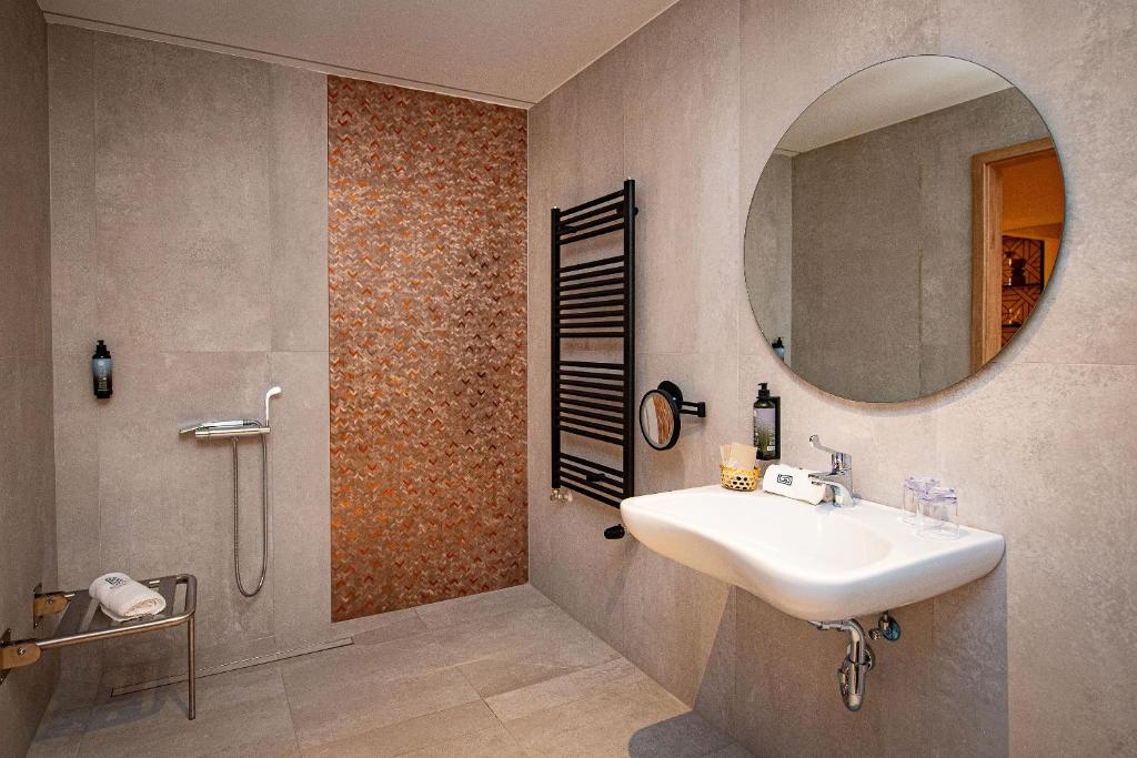 Bordűr Wellness Hotel Superior és Szőnyegmúzeum - Suite Con Vista De Río