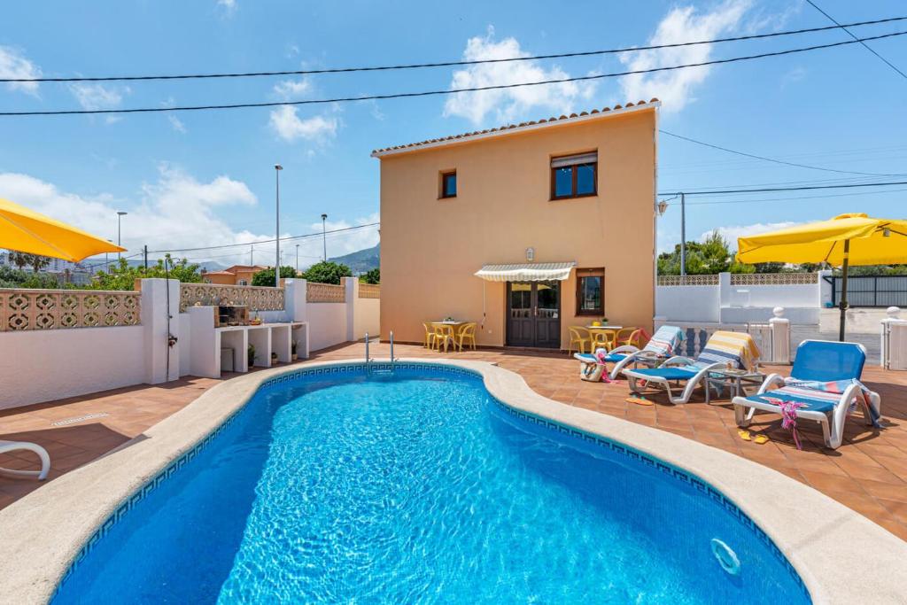 Bazén v ubytování Villa Caseta de Sau - PlusHolidays nebo v jeho okolí