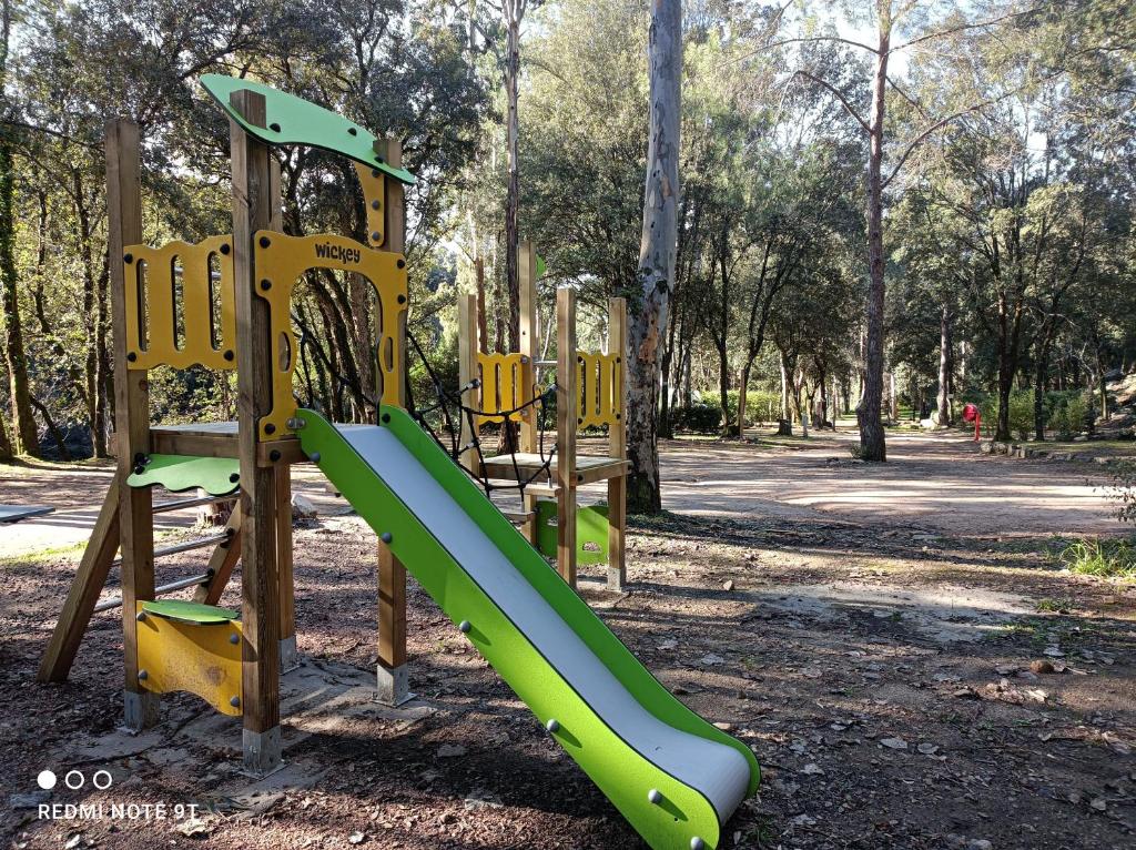Herní místnost nebo prostor pro děti v ubytování Camping Les Eaux Vives