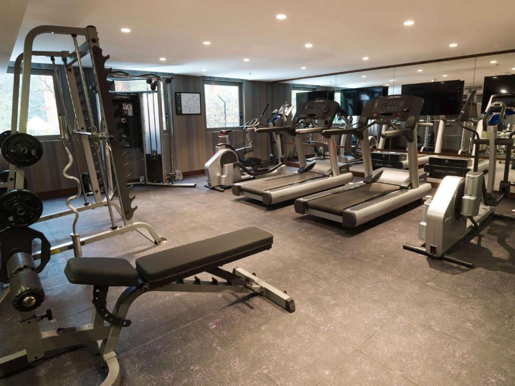 Fitness centrum a/nebo fitness zařízení v ubytování Sofitel Bogota Victoria Regia