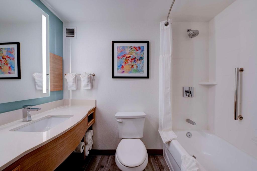 Hilton Garden Inn Anaheim/Garden Grove, Anaheim (updated prices 2025)
