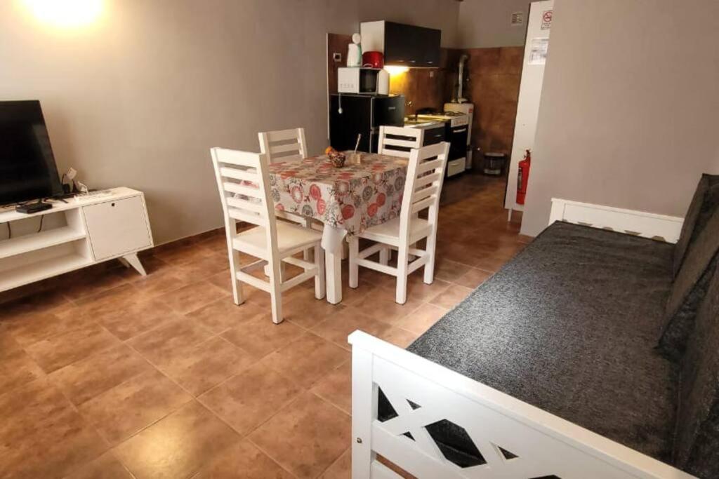 Η κουζίνα ή μικρή κουζίνα στο Blue House 3 Villa La Angostura