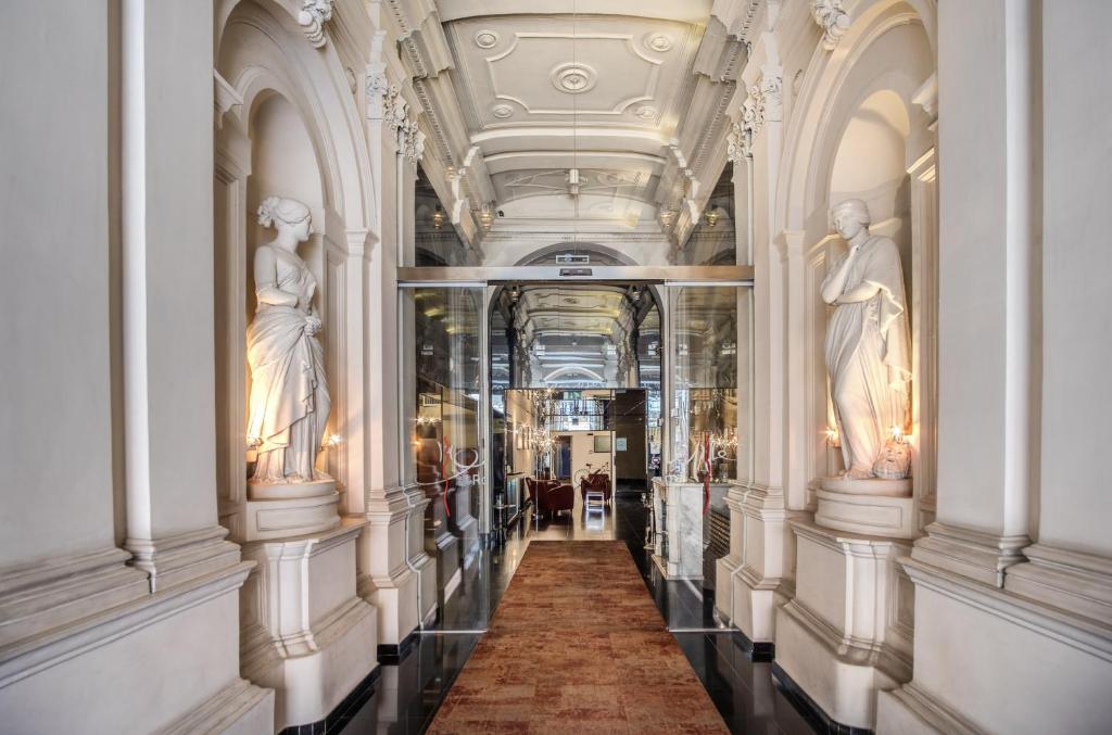 La Griffe Hotel Roma - Resim 6