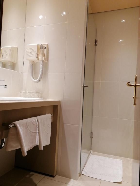 Koupelna v ubytování Hotel Central