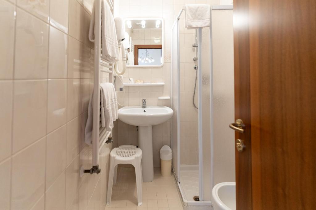 Koupelna v ubytování Hotel Tivoli