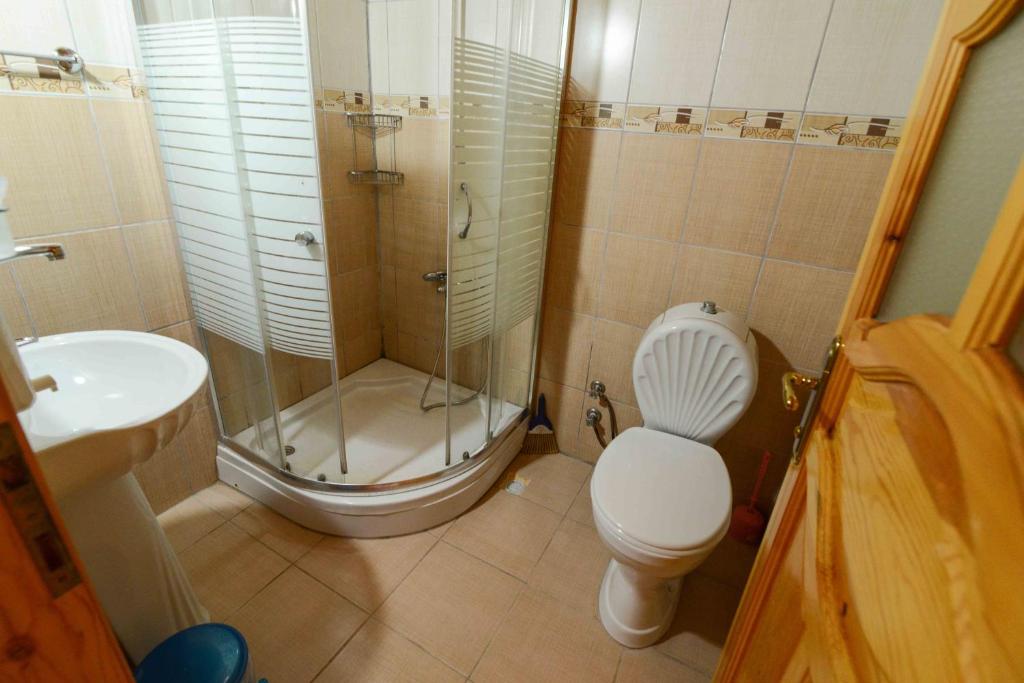 Bagno di YAVUZ MOTEL ADRASAN