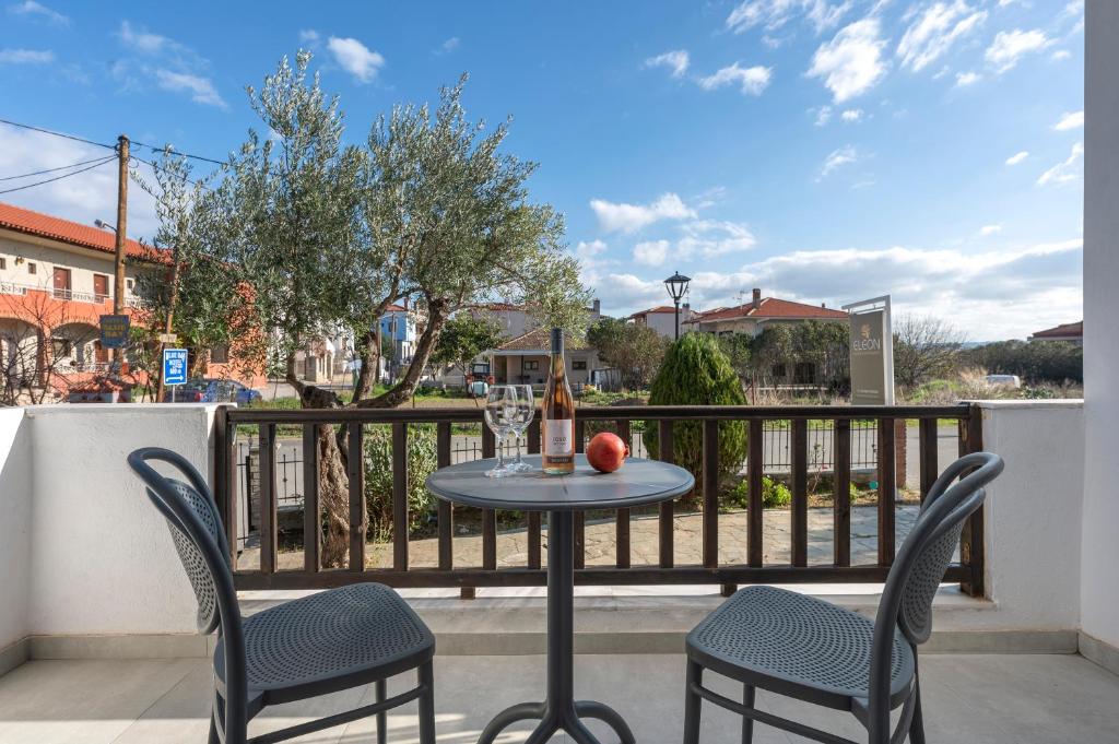 Eleon Suites & Apartments - 11