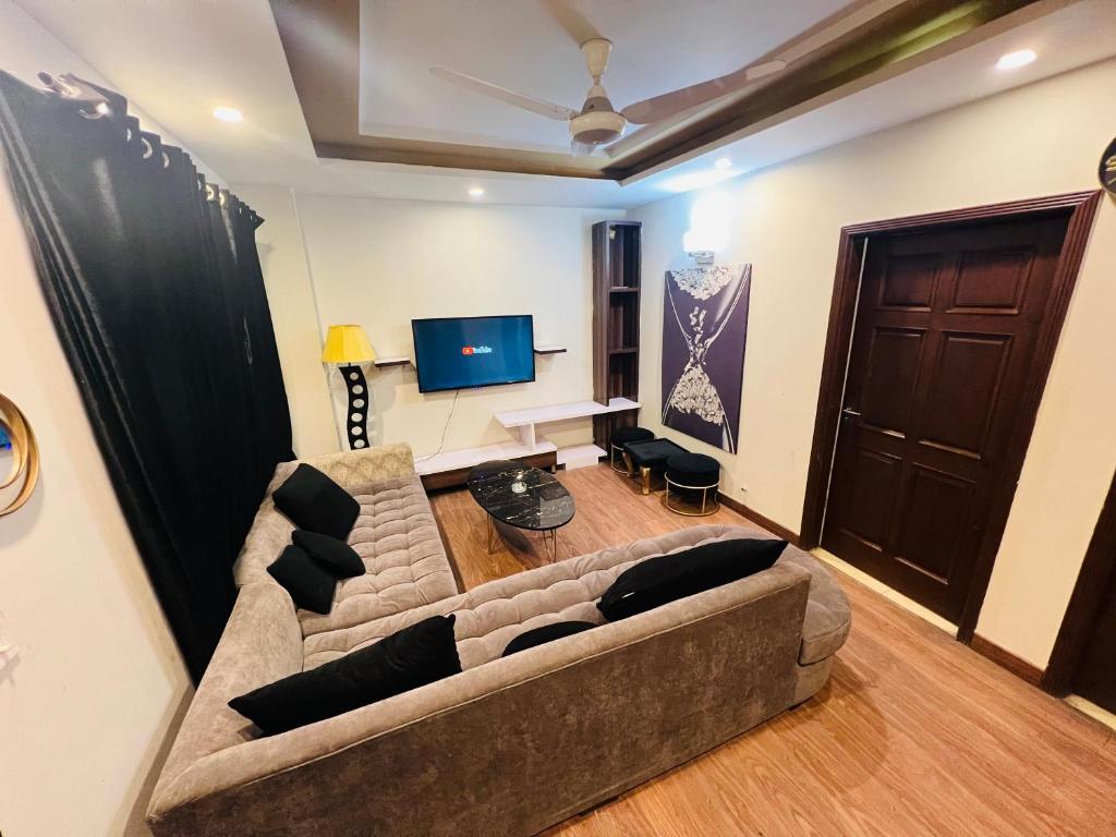 Stylish & Serene 2BHK Apt