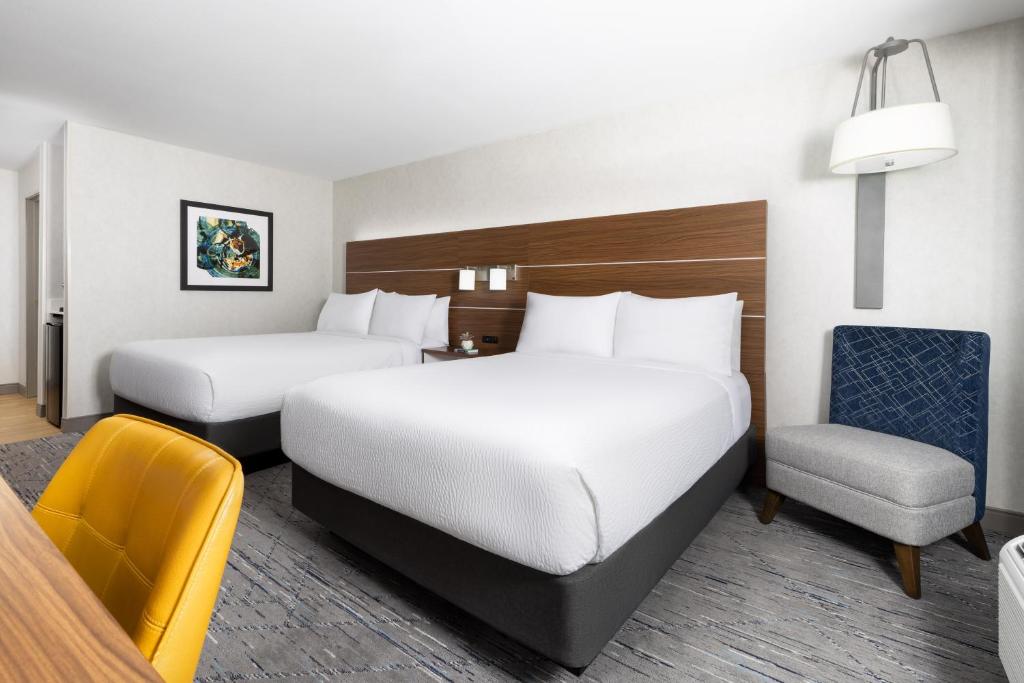 Holiday Inn Express Las Vegas Stadium Area, an IHG Hotel - 