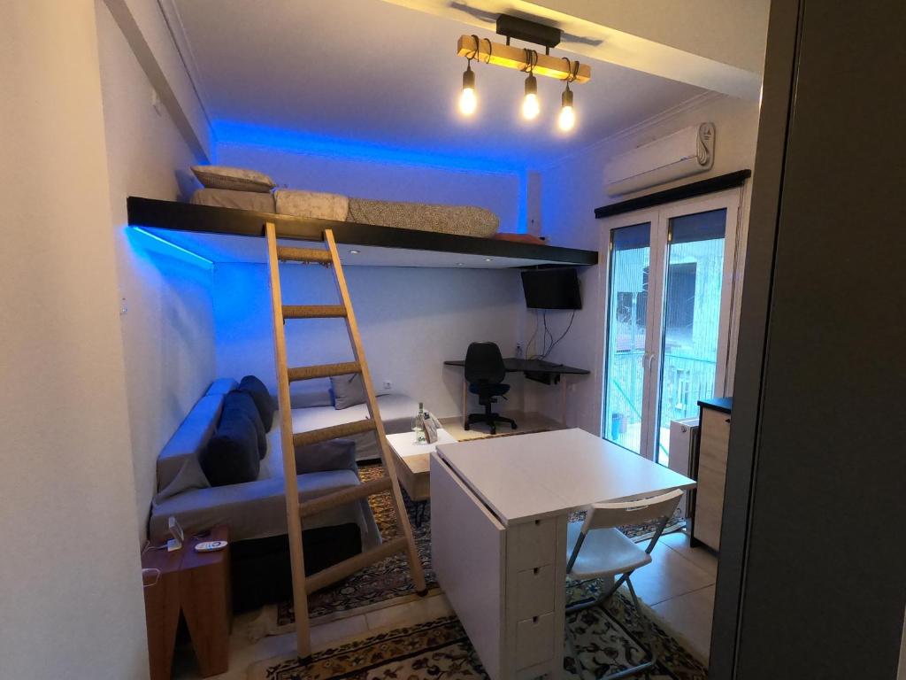 Fotografie z fotogalerie ubytování Luxury Little Loft Heaven v destinaci Piraeus
