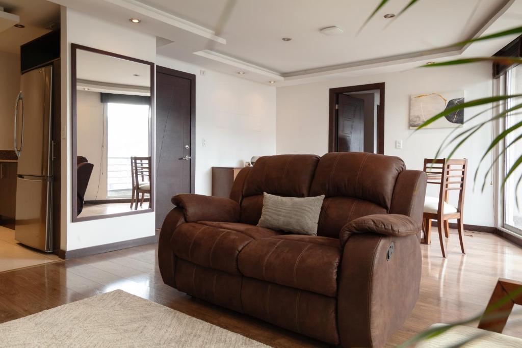 Olympus Apartments - Apartment With Balcony