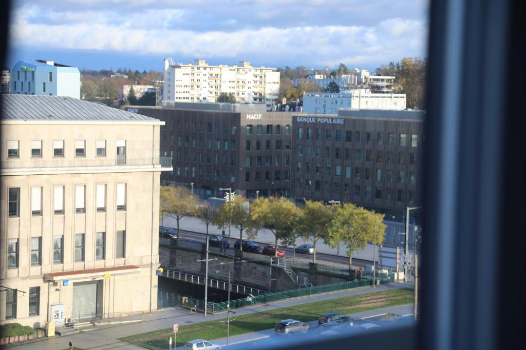 Charmant studio en centre-ville – photo 25