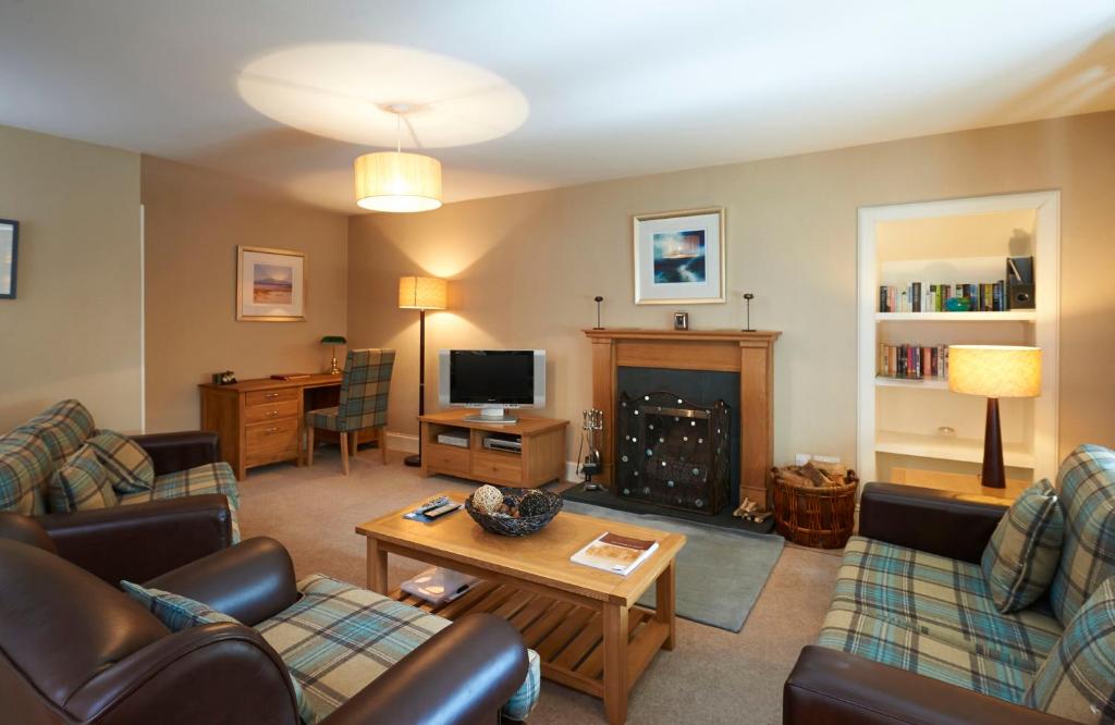 Home Farm Cottages, Glendaruel, Argyll. Scotland - Casa De Tres Dormitorios