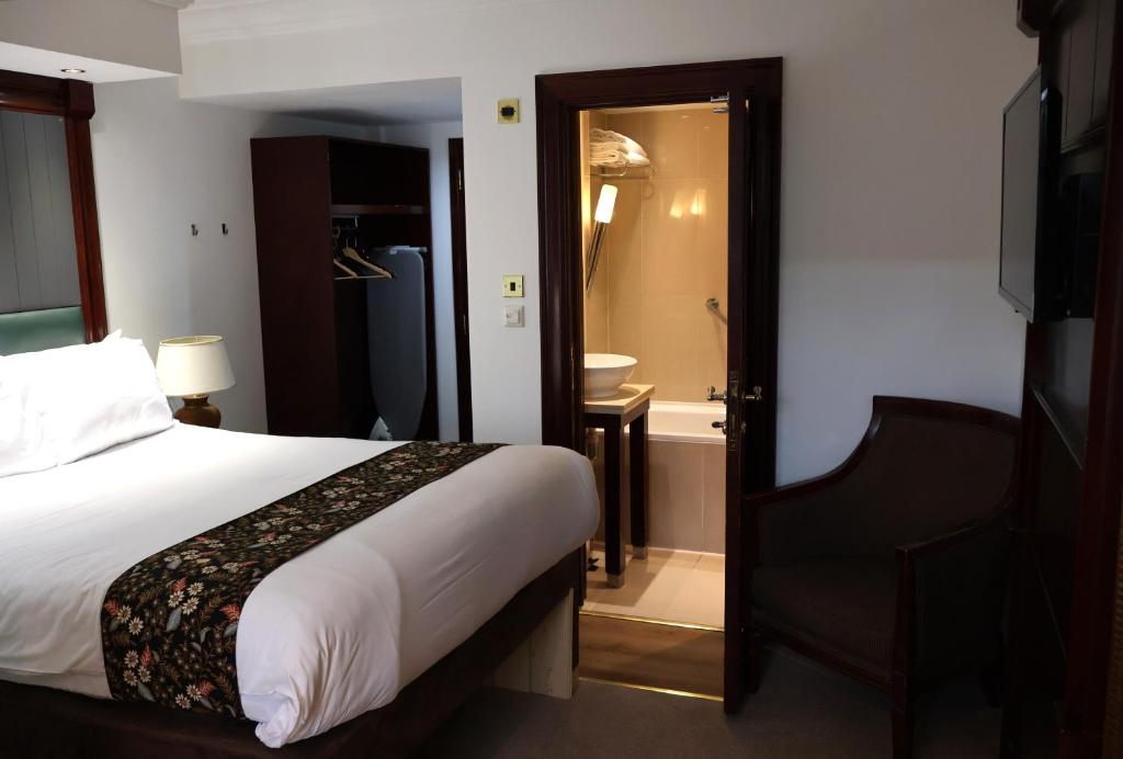 Dreamtel London Kensington - Resim 33