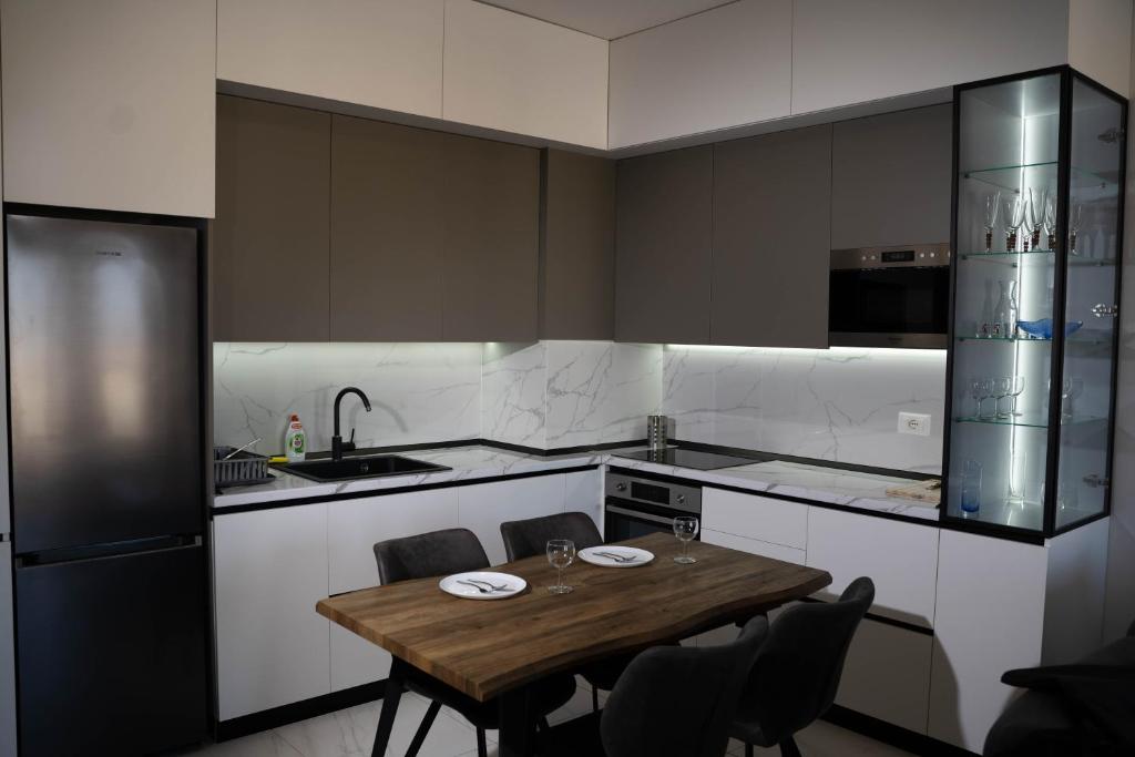 Tirana Hideaways - Image 1