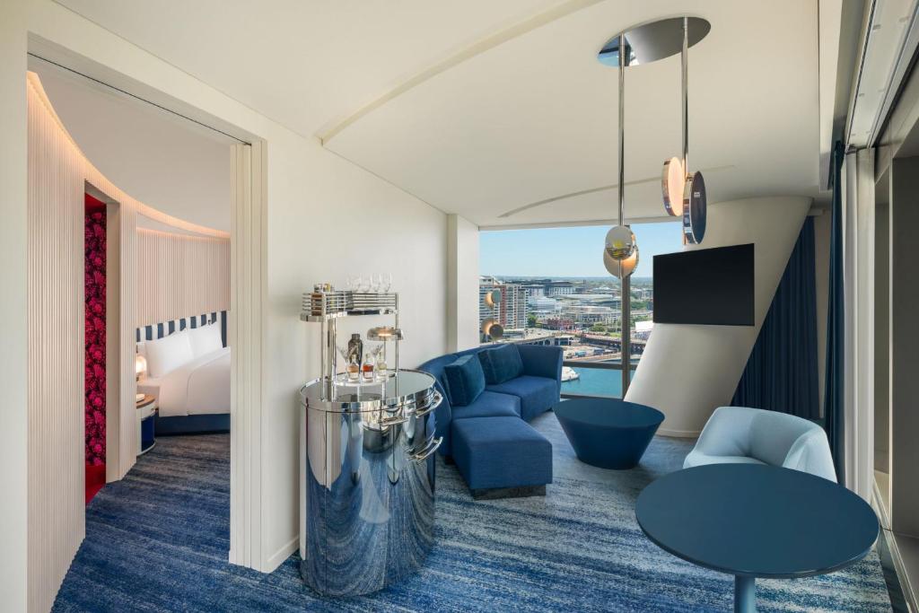 
Marvelous One-Bedroom King Suite with Harbour View

