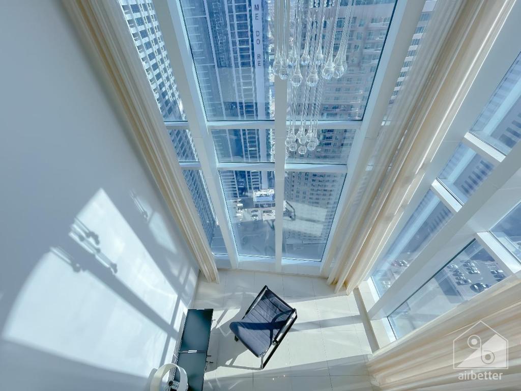 Fotografie z fotogalerie ubytování Stunning Loft with incredible views Dubai v Dubaji