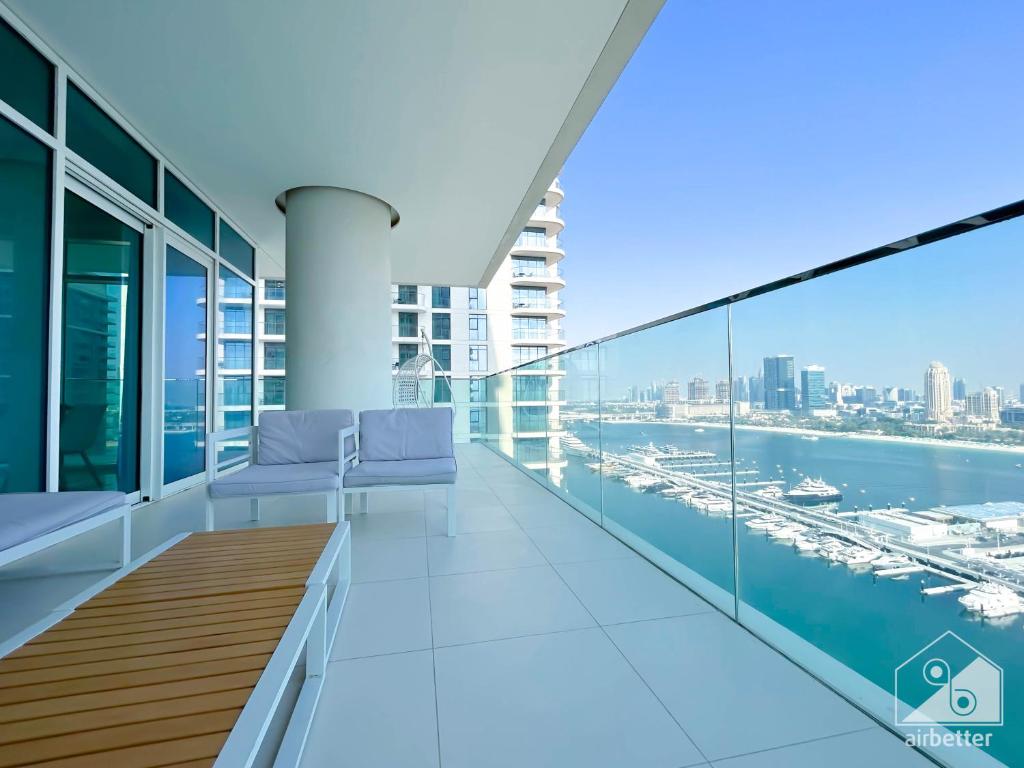 Luxury Sea View with balcony SunriseBay Marina