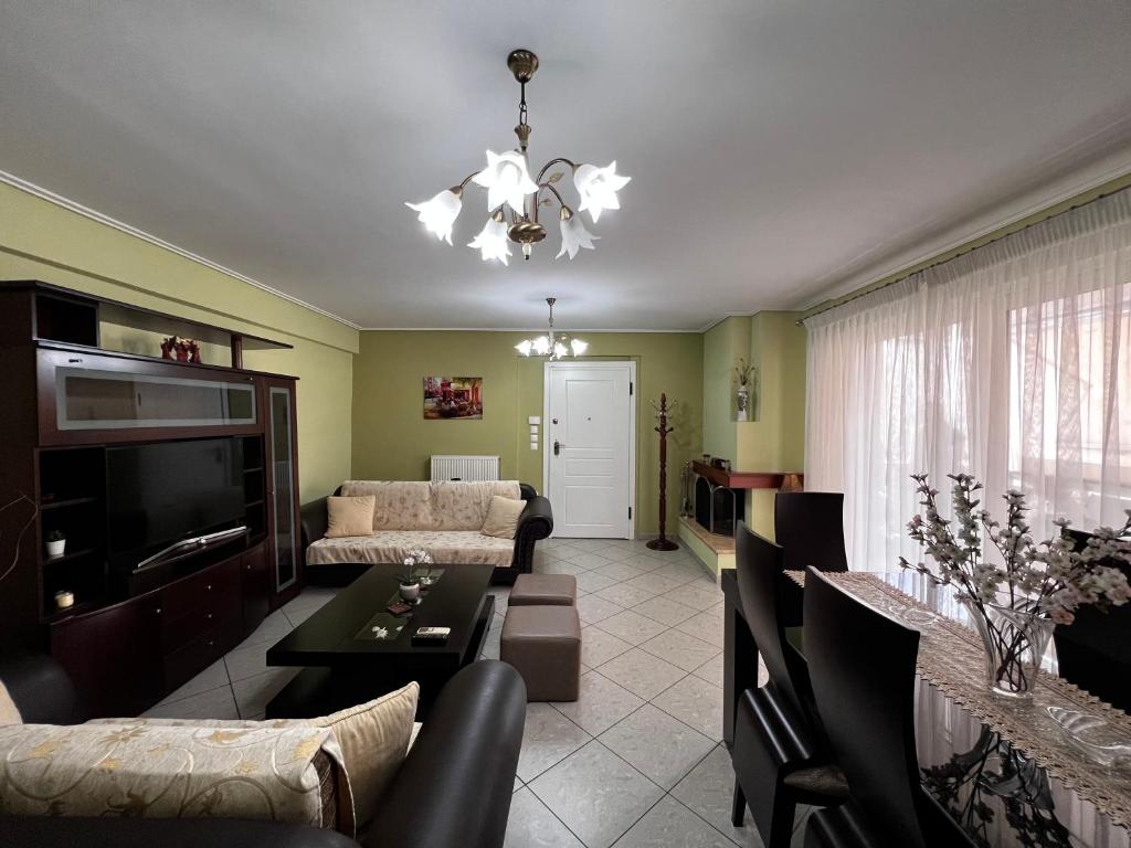 Posezení v ubytování Premium Apartment In Chalkida