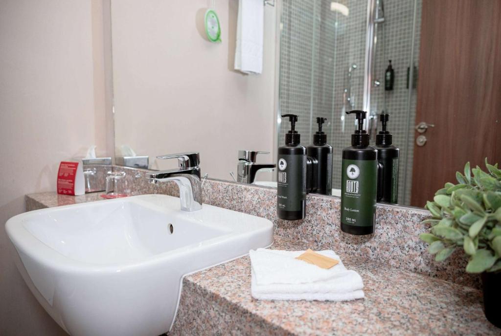 Ramada Plaza Craiova - Resim 30