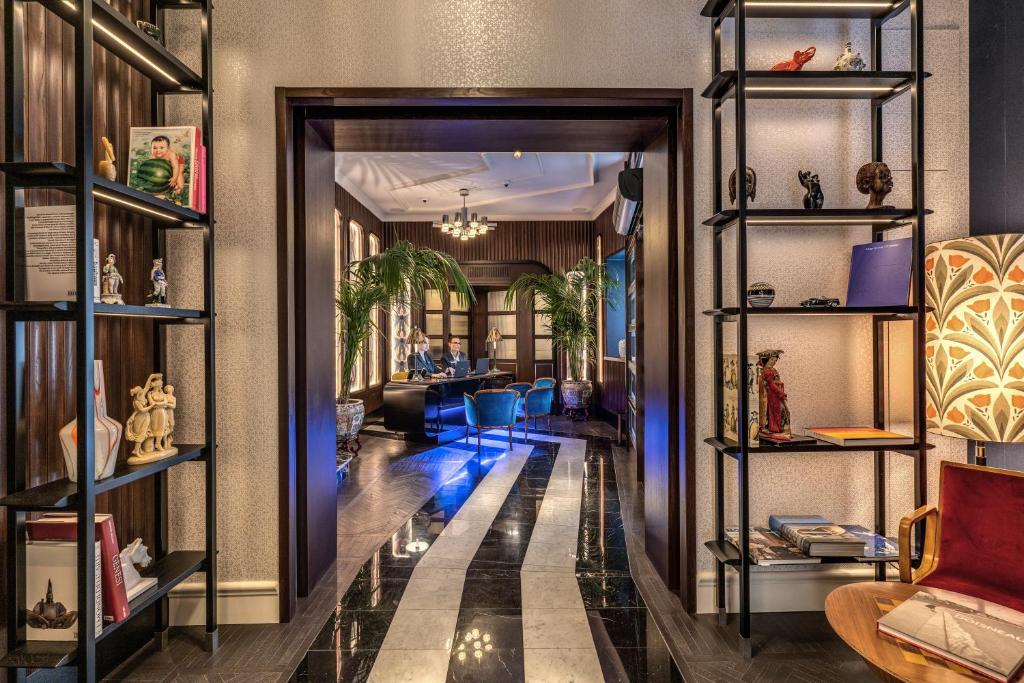 TB Place Roma - Resim 40