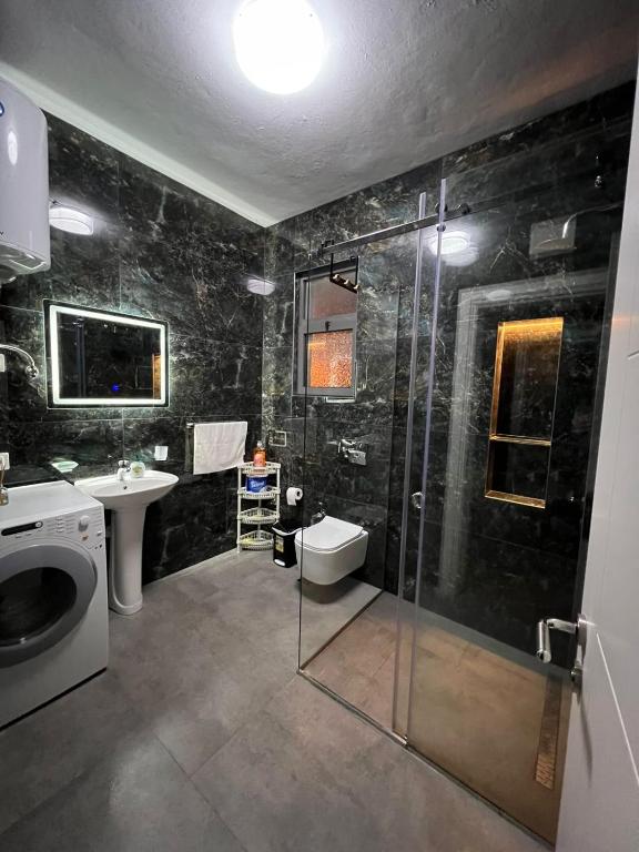 Sk_Grand Apartment - Image 3