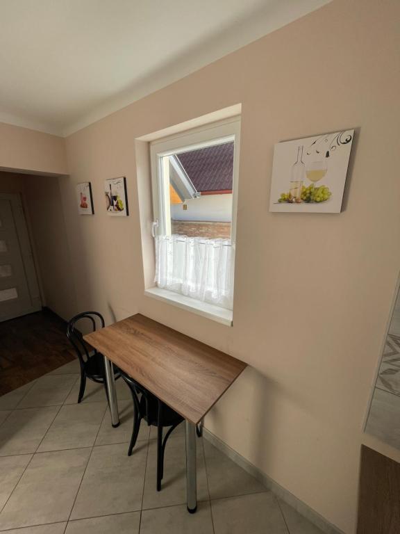 Fotografie z fotogalerie ubytování Ponty Apartman v destinaci Kunfehértó