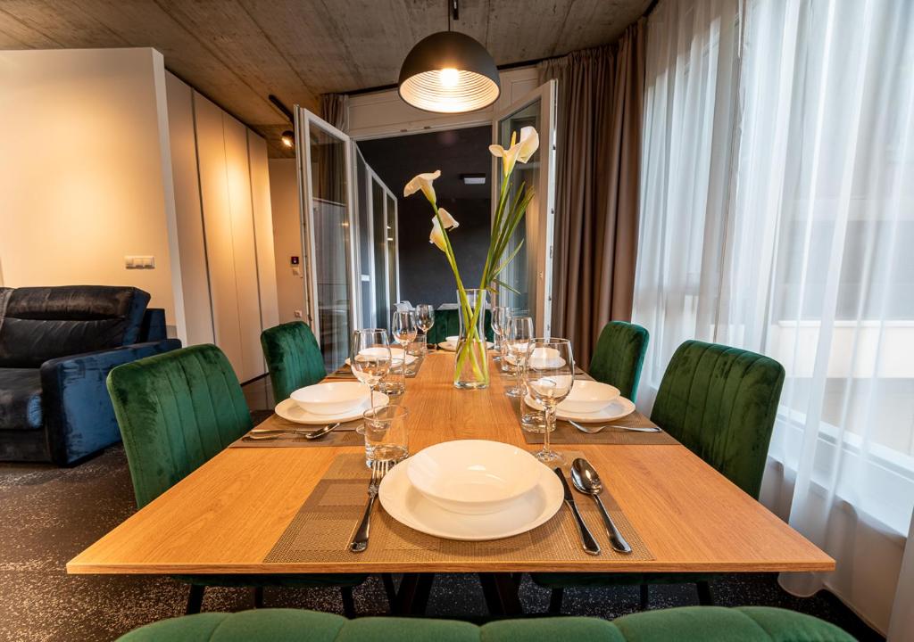 Noir Hotel - 
