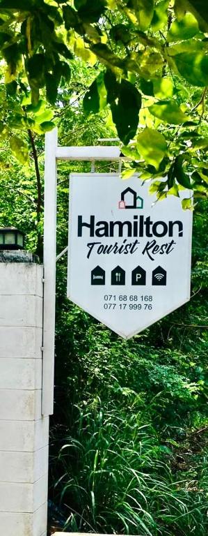 Certifikát, hodnocení, plakát nebo jiný dokument vystavený v ubytování Hamilton Tourist Rest