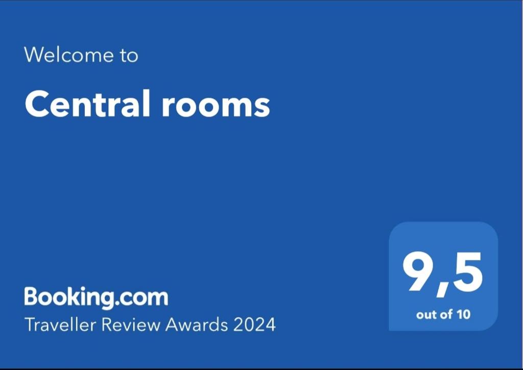 Et logo, certifikat, skilt eller en pris der bliver vist frem på Central rooms