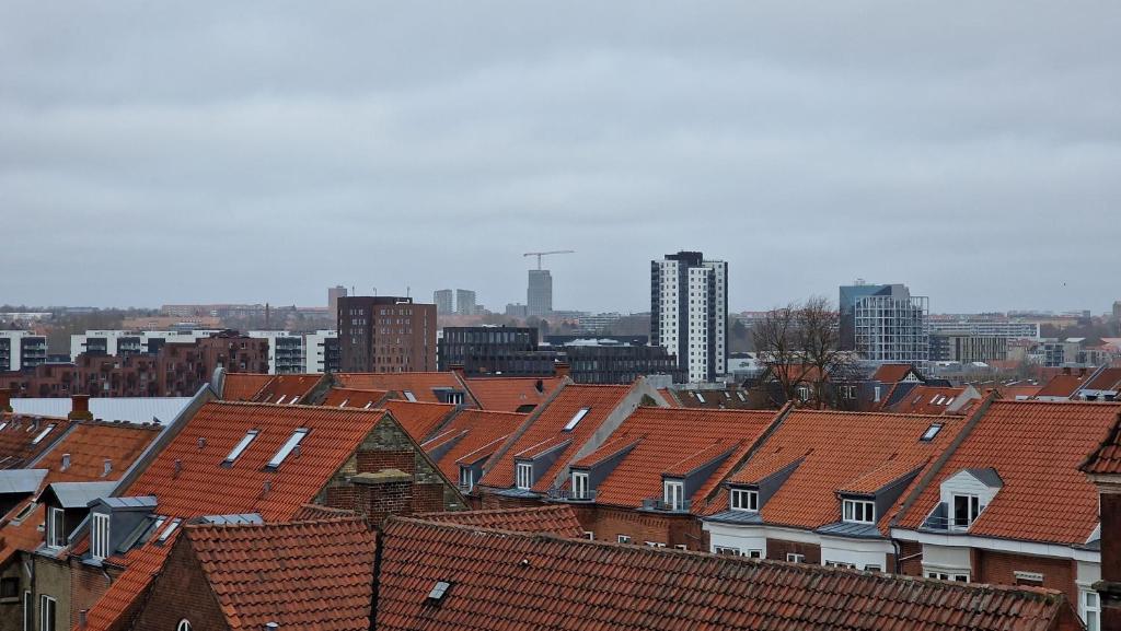 Nespecifikovaný výhled na destinaci Arhus nebo výhled na město při pohledu z apartmánu