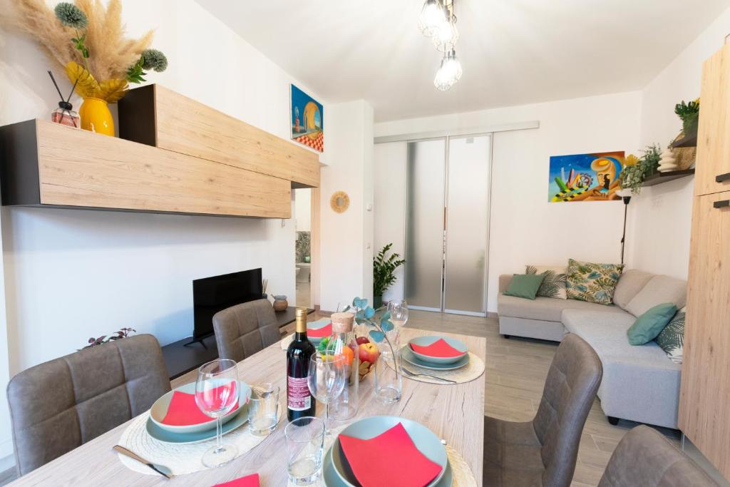 Posezení v ubytování I Host Apartment - Piave, Lissone