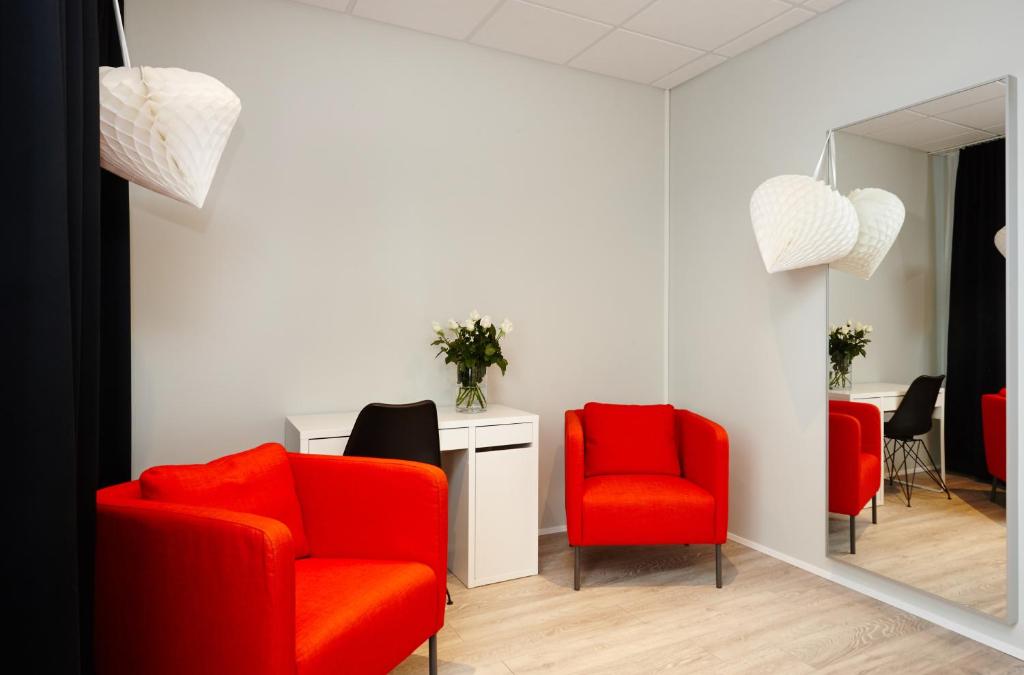 
Quadruple Room with Private Bathroom
