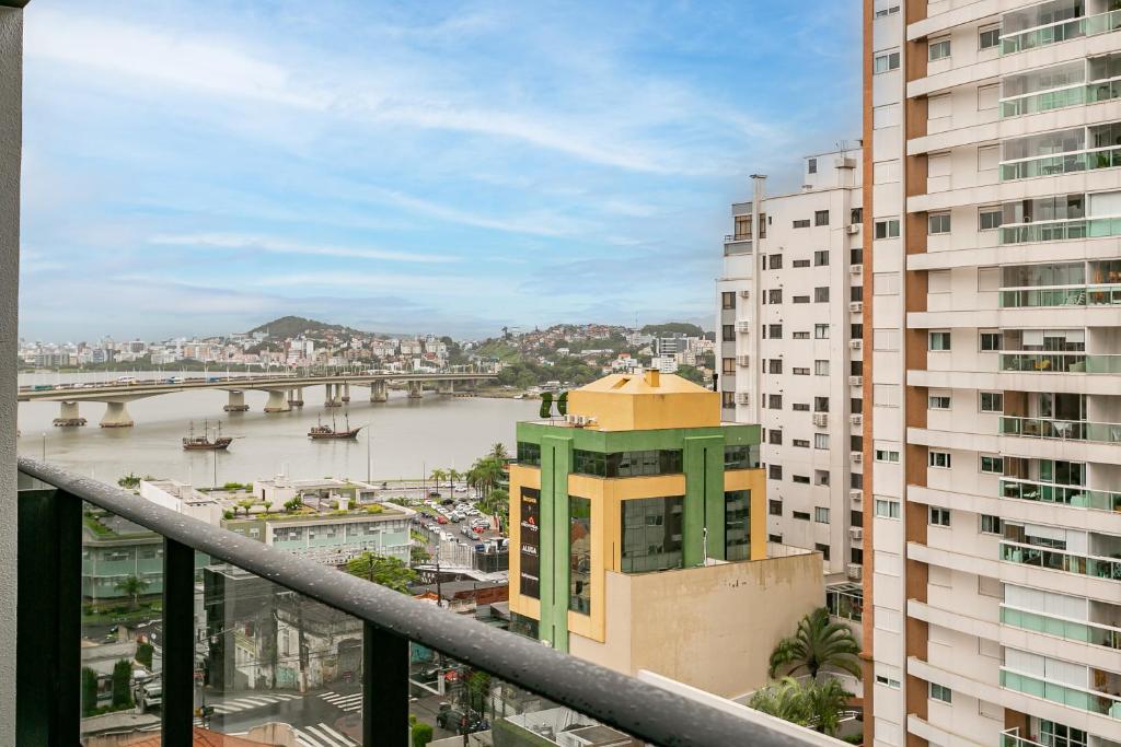 HOMS Studios Tower - Prédio com piscina e estacionamento - Estudio Con Balcón