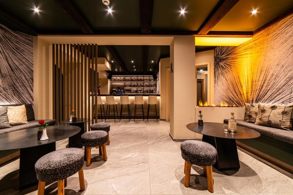 Posezení v ubytování Hotel Allalin Saas-Fee