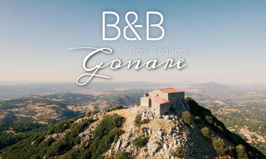 Nespecifikovaný výhled na hory nebo výhled na hory při pohledu z bed and breakfast