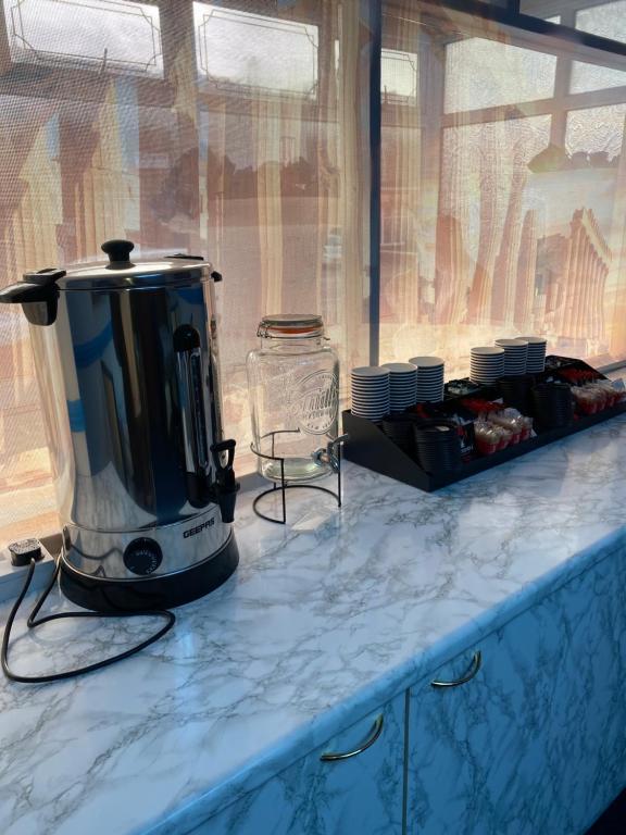 The New Athena Hotel - Resim 8