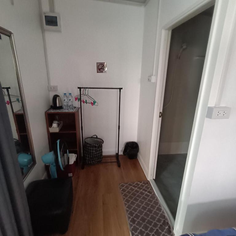 PA House Apartment - 6