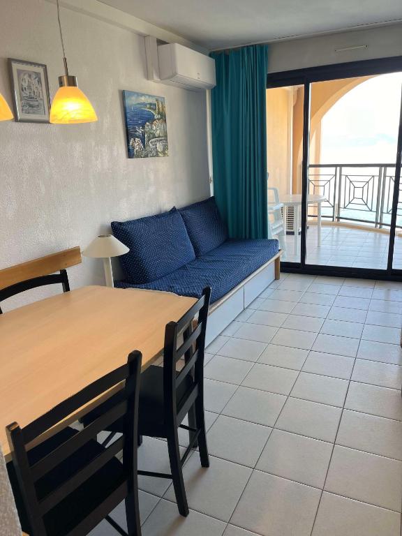 Cannes apartment with sea view, aircondition and parking - 海景公寓606