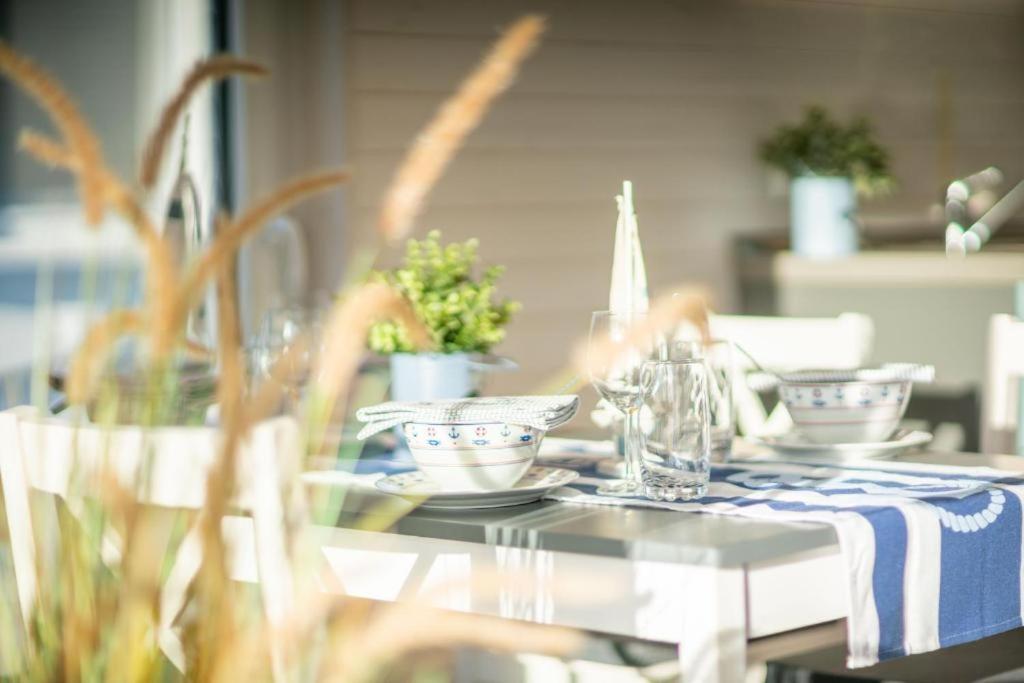 Fotografie z fotogalerie ubytování Hausboot Aegir mit Dachterrasse in Schleswig am Ostseefjord Schlei v destinaci Šlesvik